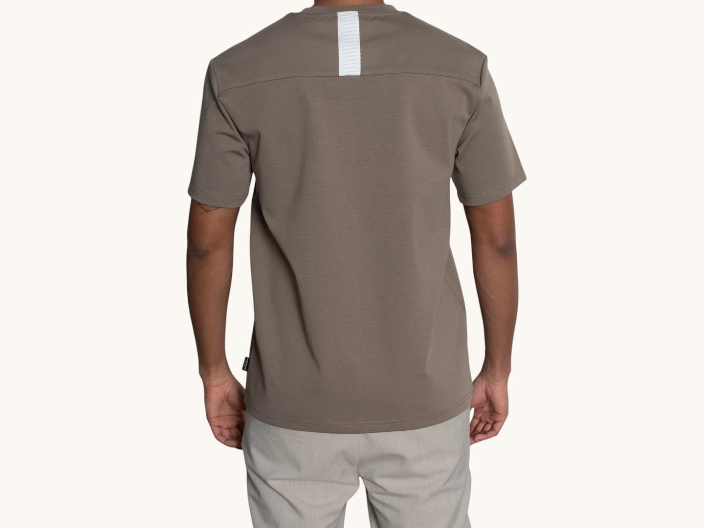 #color_taupe