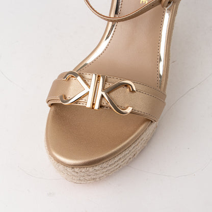 Noelle Kc Buckle Ank